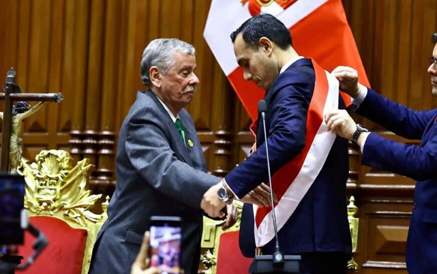 Quién es José Jerí, el inesperado nuevo presidente de Perú