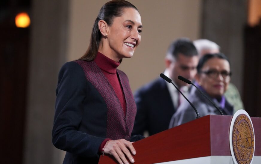 Sheinbaum, a favor de adelantar consulta de revocación de mandato presidencial