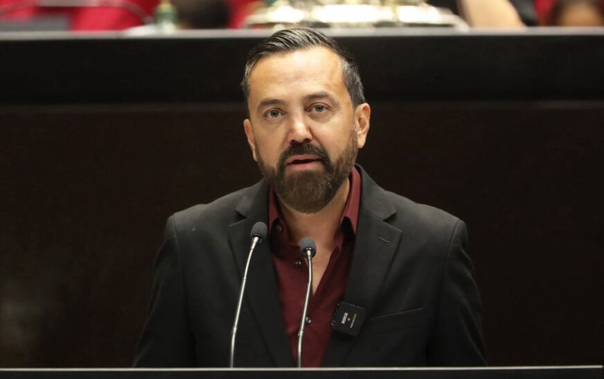 Plantean incluir educación financiera básica en planes y programas de secundaria, media superior y superior