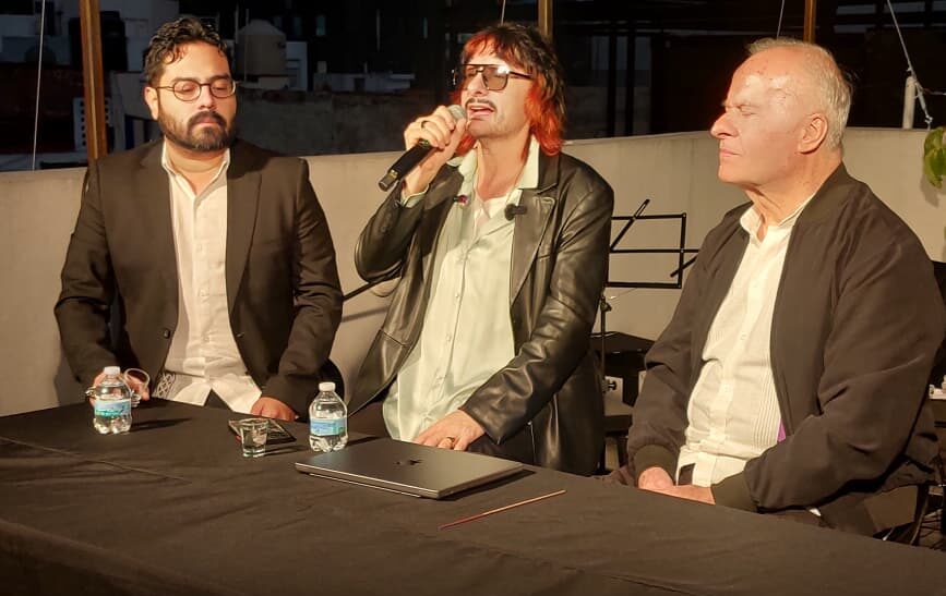 El catalán Carlos Ann anticipó la noche ígnea del Tigre del Congrés en la Playhaus presentando disco y concierto