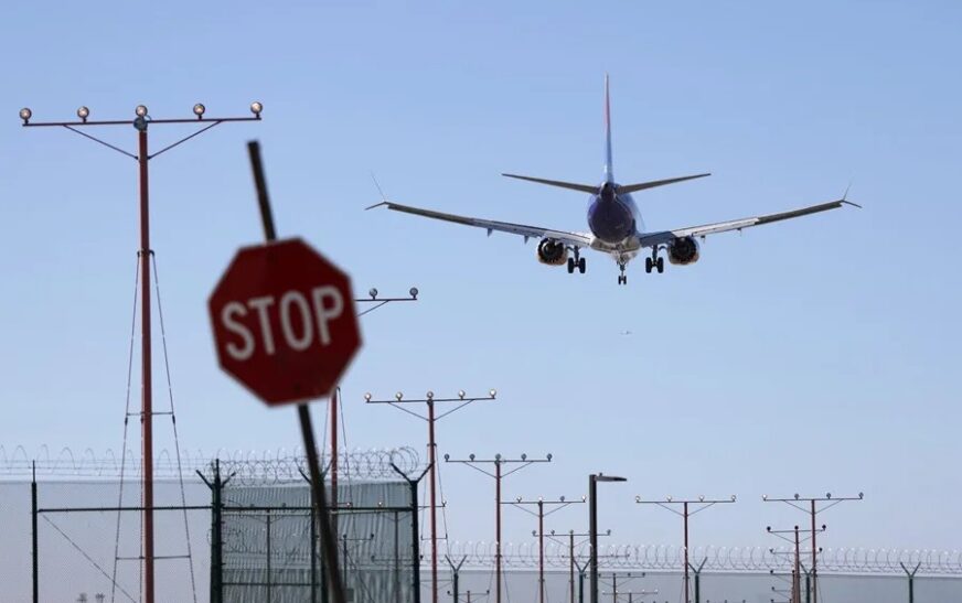 EE.UU. anuncia el fin de las restricciones aéreas a partir de este lunes