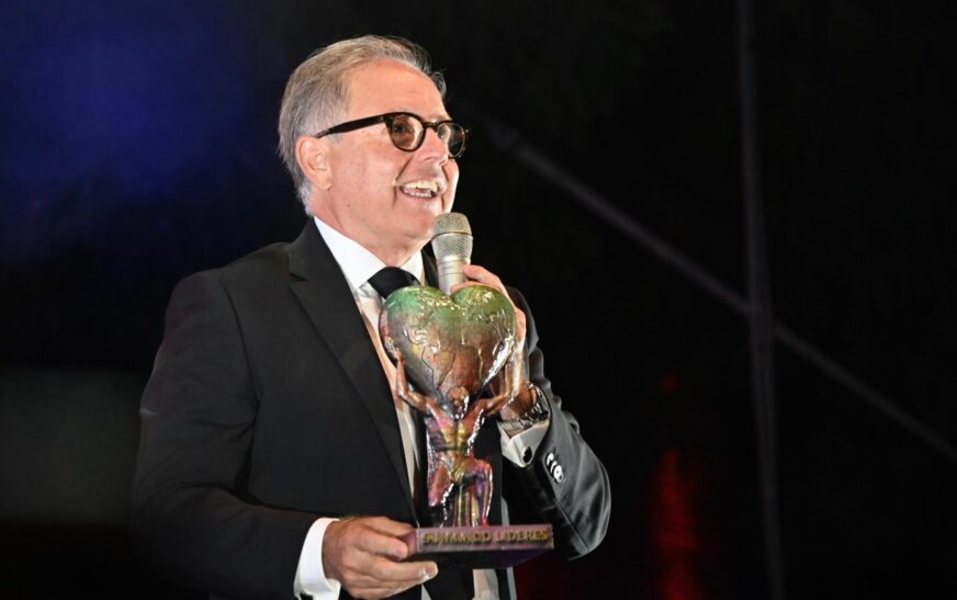 Tequila deslumbró: la gala 50 líderes reunió a íconos del rock, empresarios y figuras de alto impacto