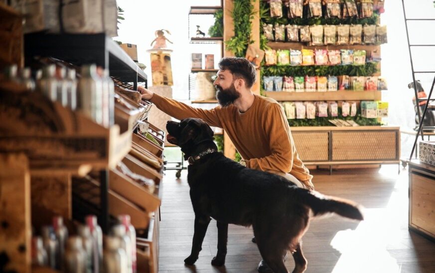 Sustainable Pet Food Foundation: dos encuestas muestran un aumento hacia dietas sostenibles para mascotas