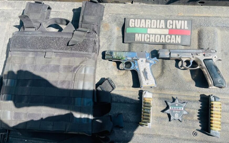 ¡Nuevo golpe en Michoacán! Detienen a 4 hombres con armas