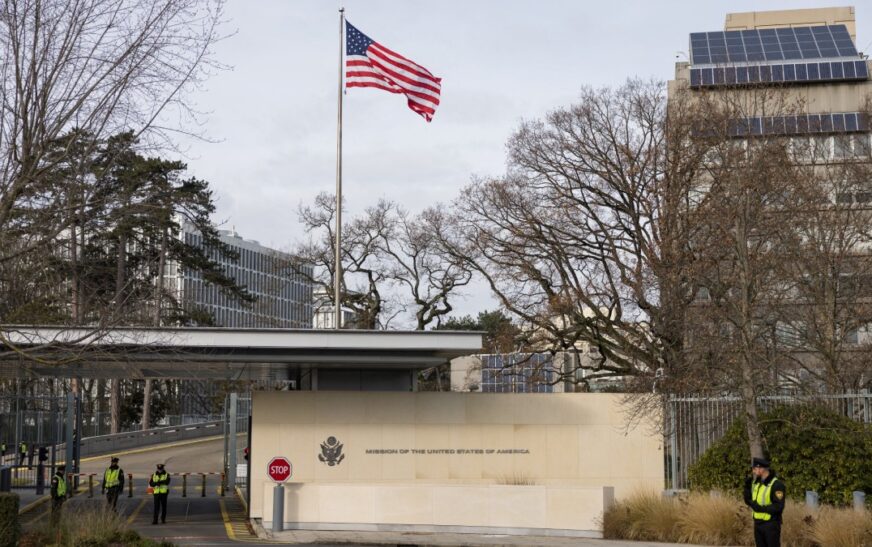 Delegaciones de Europa, EE. UU. y Ucrania arrancan en Ginebra revisión del plan de paz de Trump