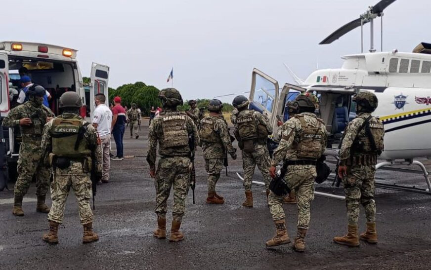 FGR investiga caso de coche bomba en Coahuayana, Michoacán