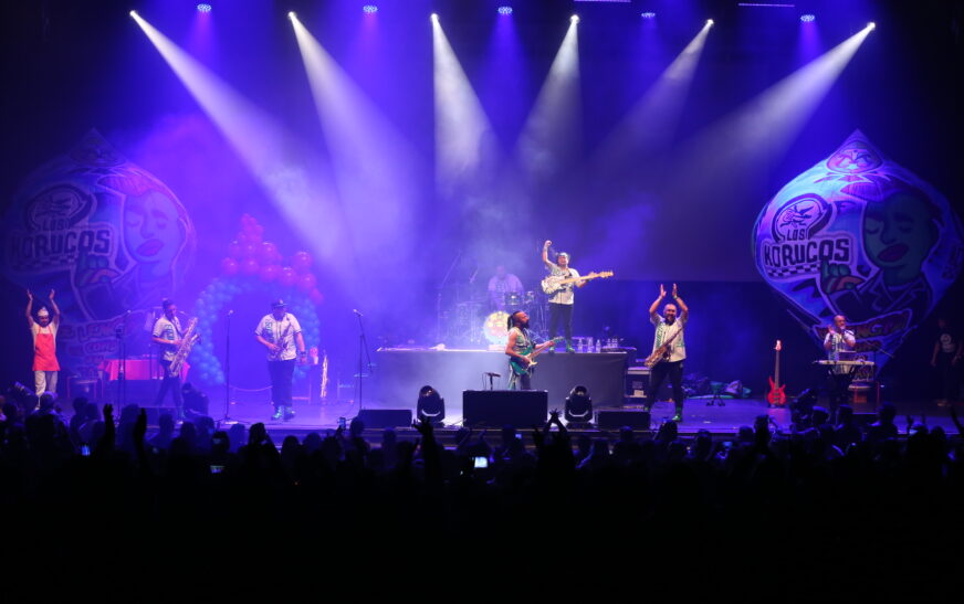 Los Korucos celebran dos décadas de ska con una fiesta memorable en el Teatro Metropolitan