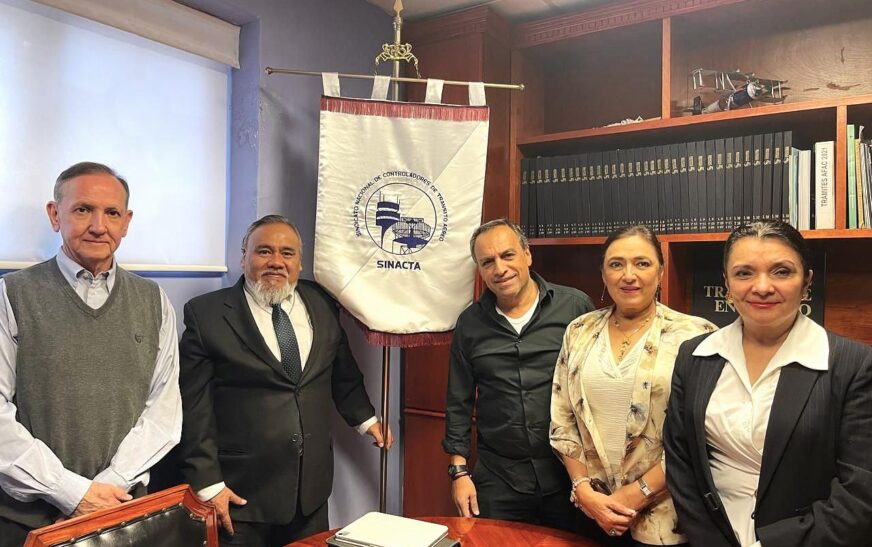 Vecinos y controladores aéreos solicitan a SENEAM incluir a la sociedad en el rediseño de rutas en el Valle de México