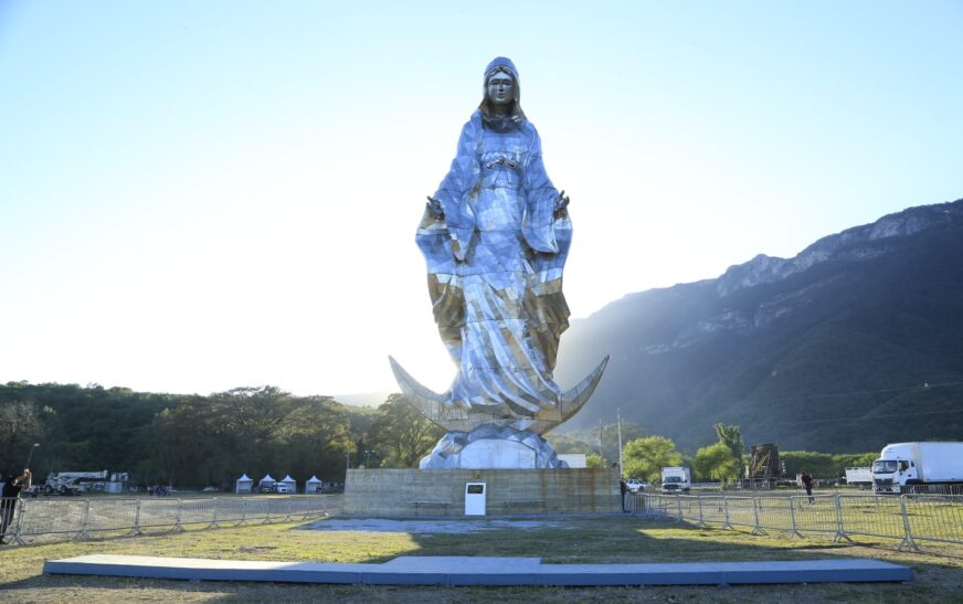 Entrega Américo este viernes la monumental escultura de la Virgen de la Misericordia