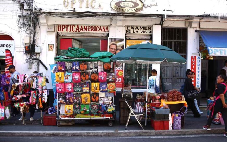 Comercio formal aporta 75 de cada 100 pesos al PIB en 2024; informalidad contribuye con 25