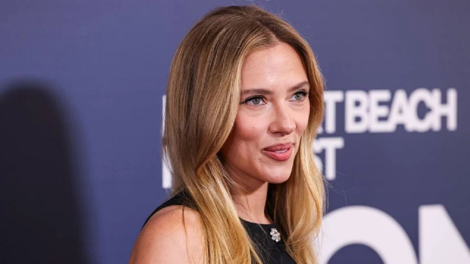 De Marvel a DC: Scarlett Johansson podría estar en la secuela de “The Batman”