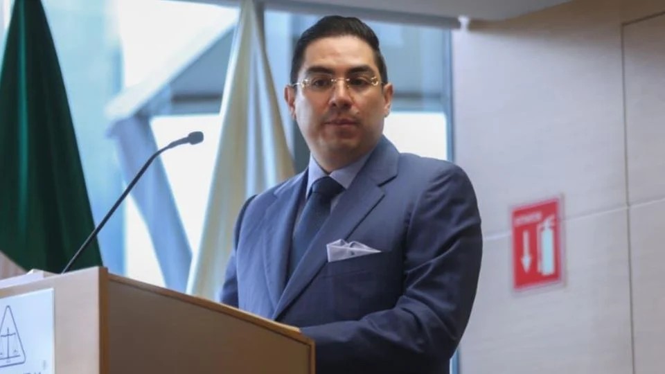 “Ya no trabaja en Aduanas”: Sheinbaum confirma la salida de Alex Tonatiuh Márquez de la ANAM