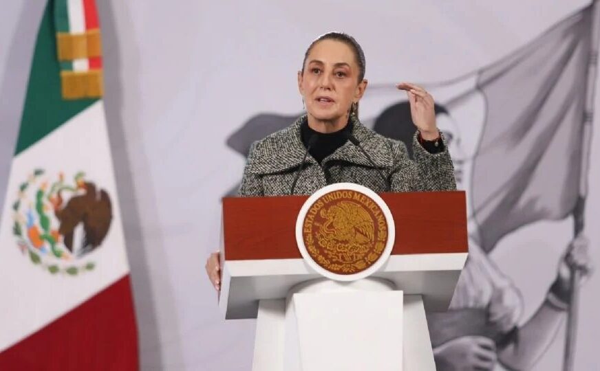 “No es claro que sea para ayudar a las mujeres”: Sheinbaum afirma que le pidió a Arturo Zaldívar revisar la “Ley Esposa”