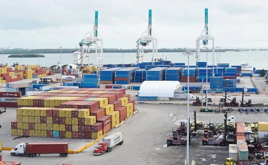 Pese a tensiones comerciales con Trump, empresarios mexicanos prevén inversión extranjera por 45 mil mdd en 2026