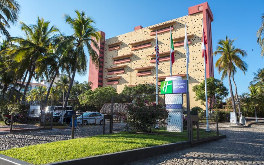 Holiday Inn Ixtapa impulsa una nueva era de paquetes todo incluido sostenibles