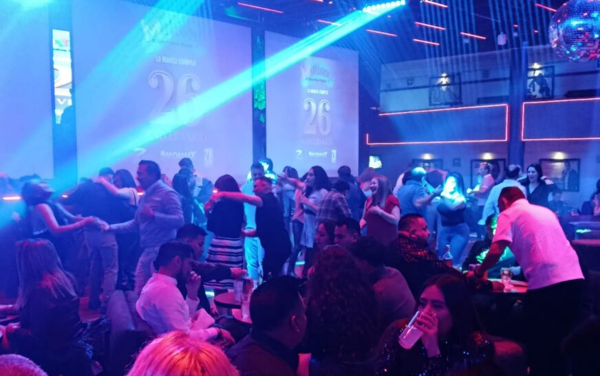 Mambo Café como marca celebra 26 años como templo vivo de la salsa y la noche capitalina