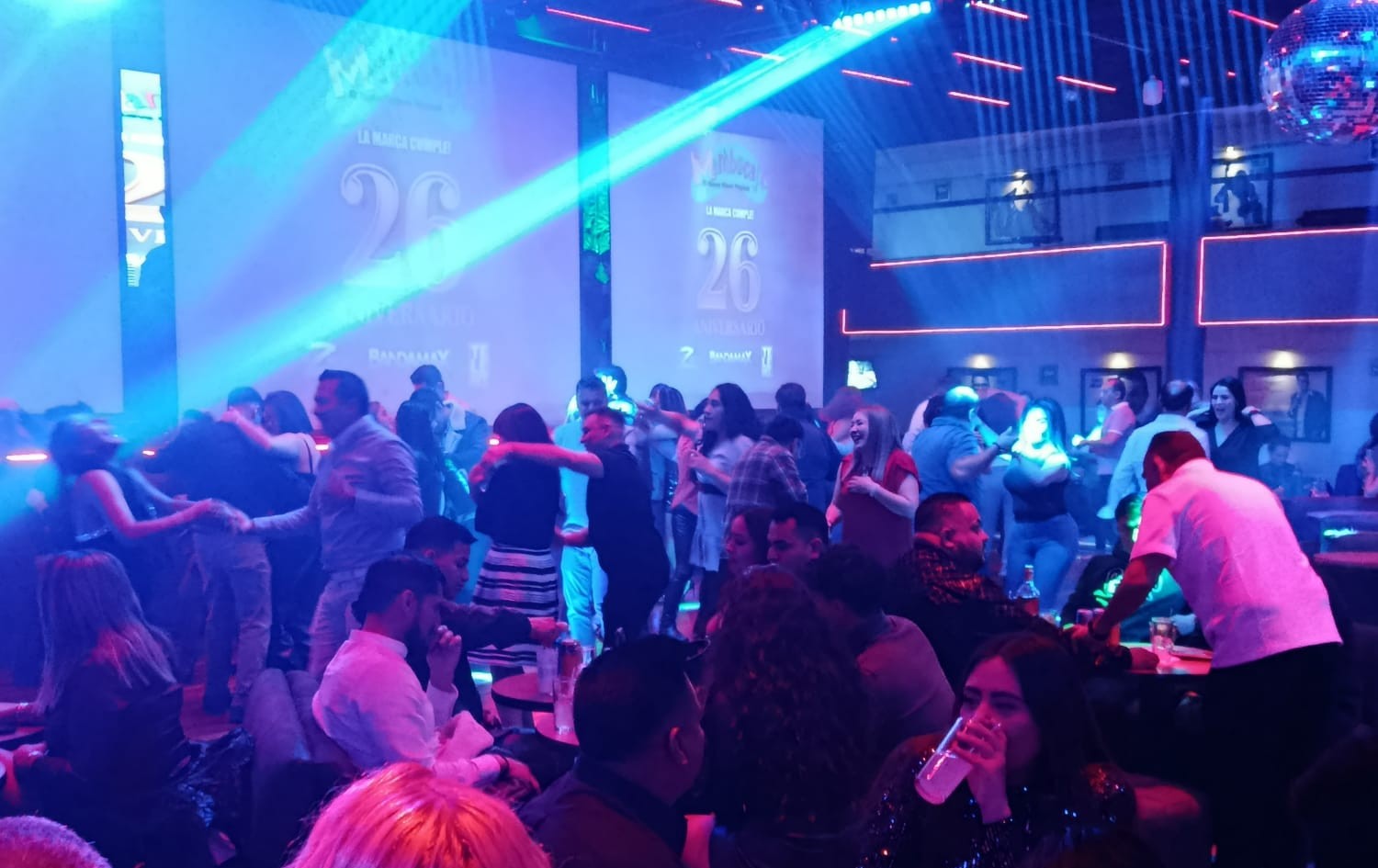 **Mambo Café como marca celebra 26 años como templo vivo de la salsa y la noche capitalina