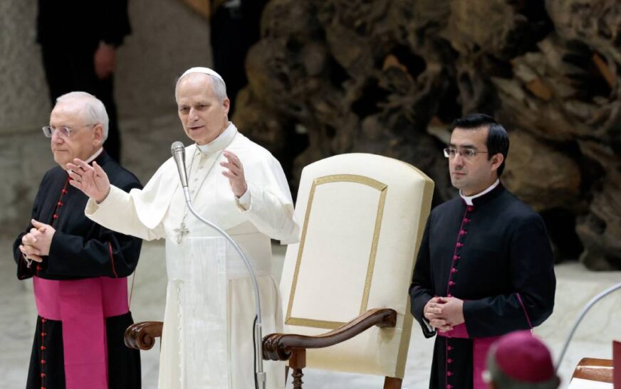 Papa León XIV alerta sobre peligros de chatbots y algoritmos en la IA