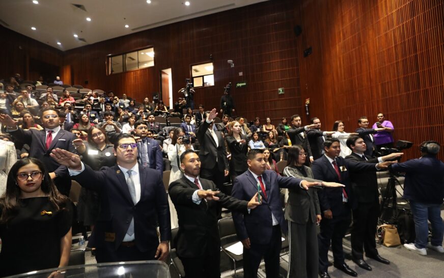 En la Cámara de Diputados se llevó a cabo el Parlamento Juvenil “Voces del futuro MX”