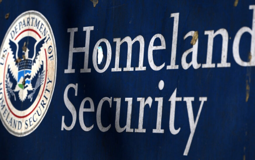 Departamento de Seguridad Nacional de EE. UU. cierra por falta de fondos